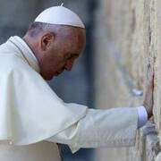 Papa Francisco se abraza con ortodoxos, musulmanes y judíos. La paz, fruto del común amor a Dios