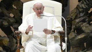 Video: El Papa enseña sobre la eternidad de Dios “Señor del tiempo y de la historia”
