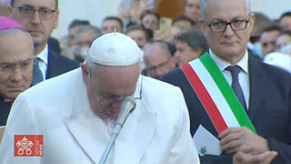 El Papa rompe en llanto ante la Inmaculada rogando a Dios su Paz para la martirizada Ucrania