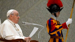 Papa Francisco aborda “el combate espiritual” en su catequesis y alienta a resistir “las tentaciones de Satanás”